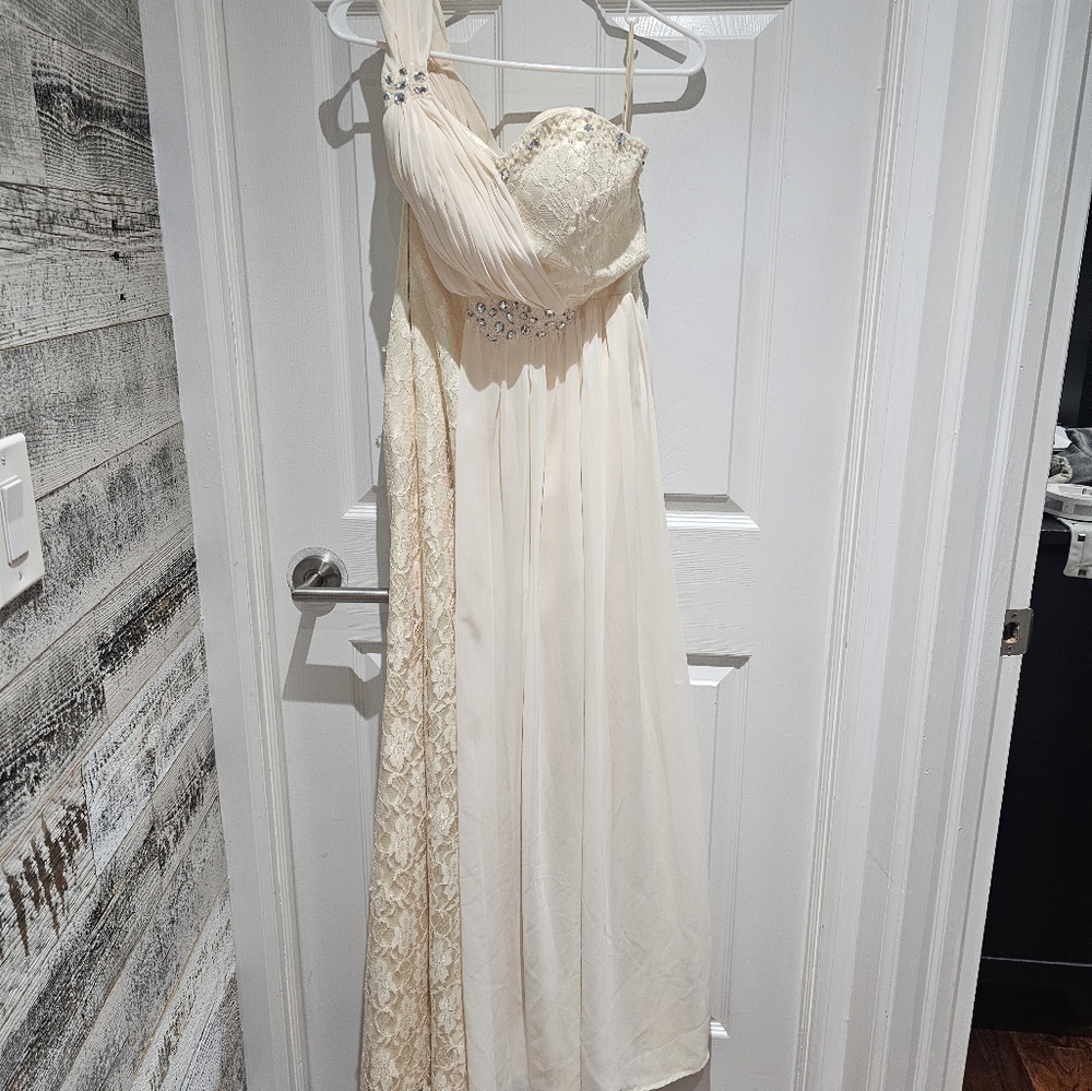 Long dress